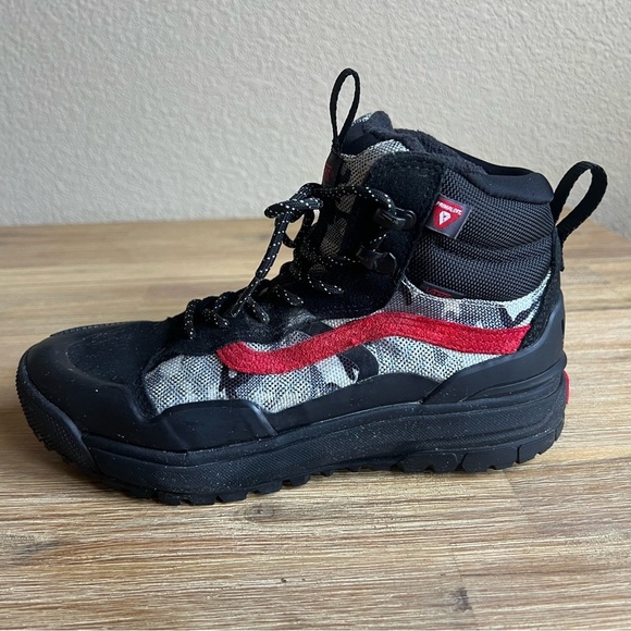 Vans Ultrarange EXO Hi MTE-2 Primaloft Insulated Boots Size 7 Camo Black - Picture 3 of 12